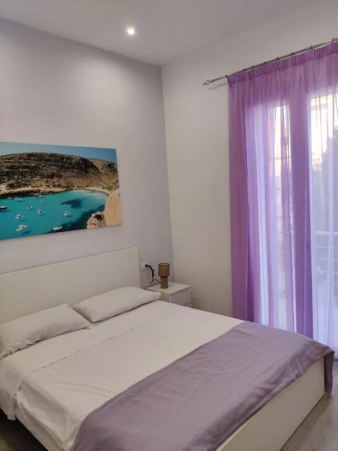 B & B Del Centro Lampedusa 0*,  Italy