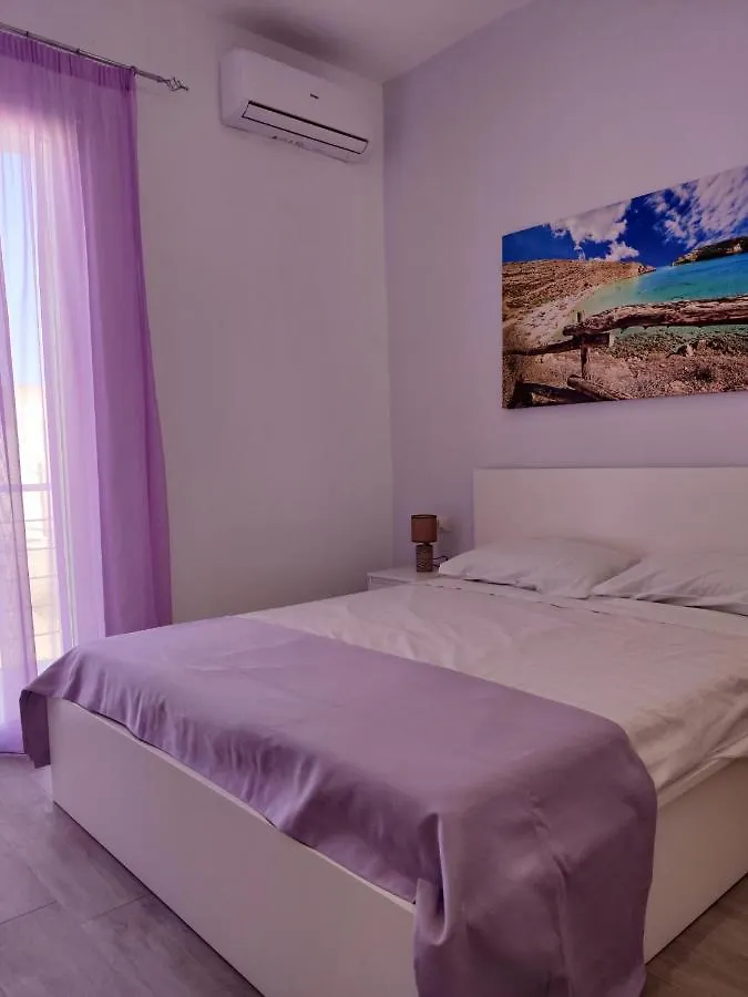 Bed & Breakfast B & B Del Centro Lampedusa